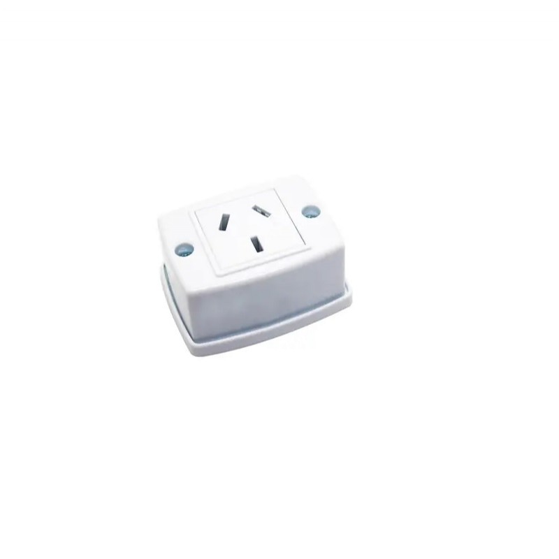LLAVE EXT. 1 TOMA C/NEUTRO